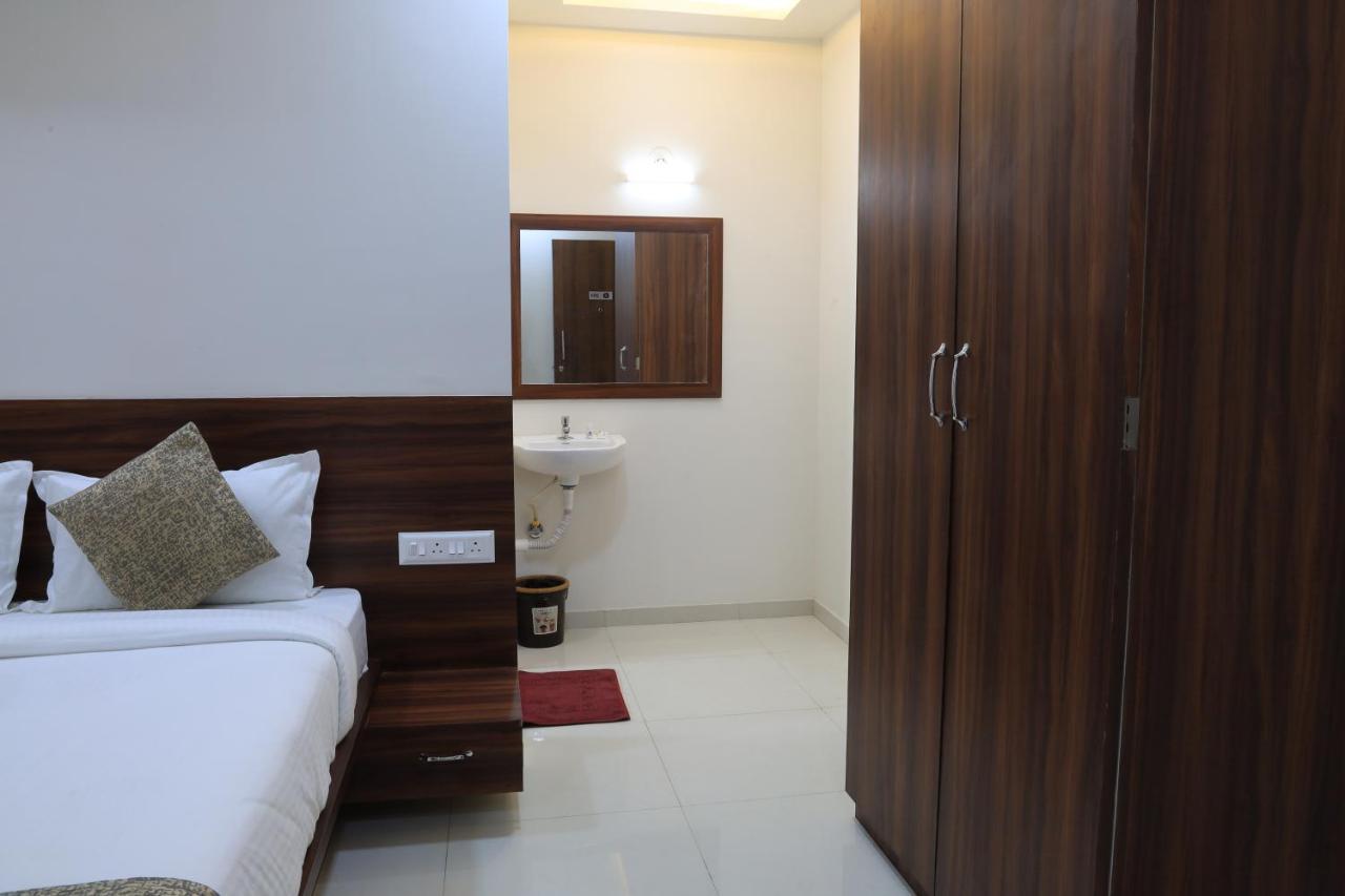 Hotel Staybird - Nest, Kharadi Pune Exterior photo