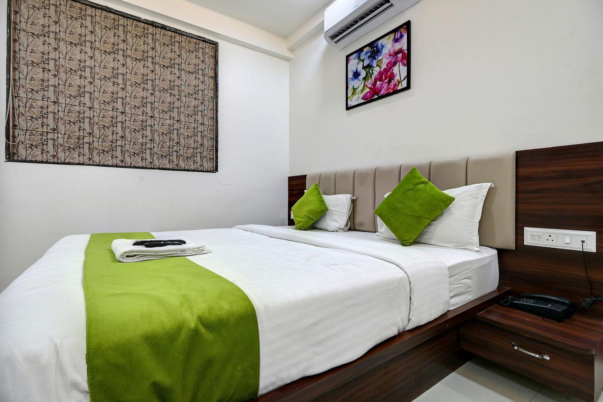 Hotel Staybird - Nest, Kharadi Pune Exterior photo